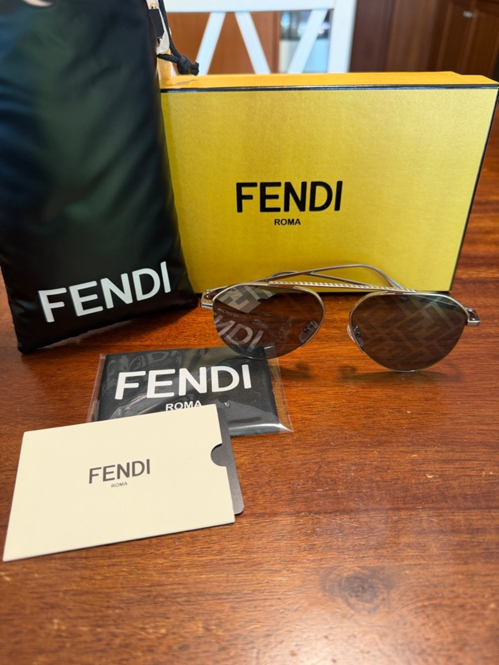 Fendi FF Aviator Sunglasses Brand New - Picture 2 of 4